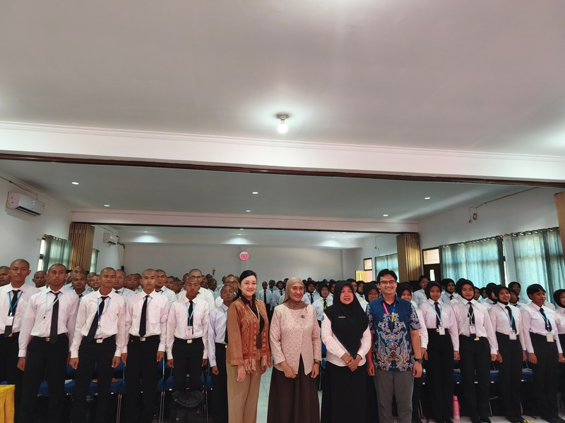 Seminar FInancial Literacy Politeknik Kelautan dan Perikanan Sidoarjo